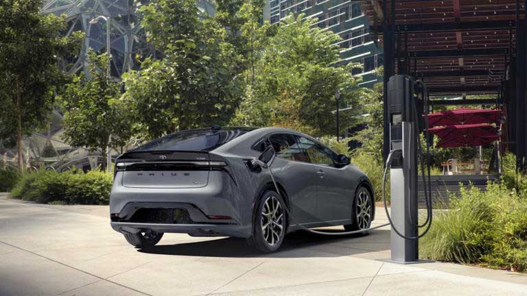 تویوتا شارژ خودروهای برقی را در اپلیکیشن خود به یک بازی موبایل تبدیل کرده است.